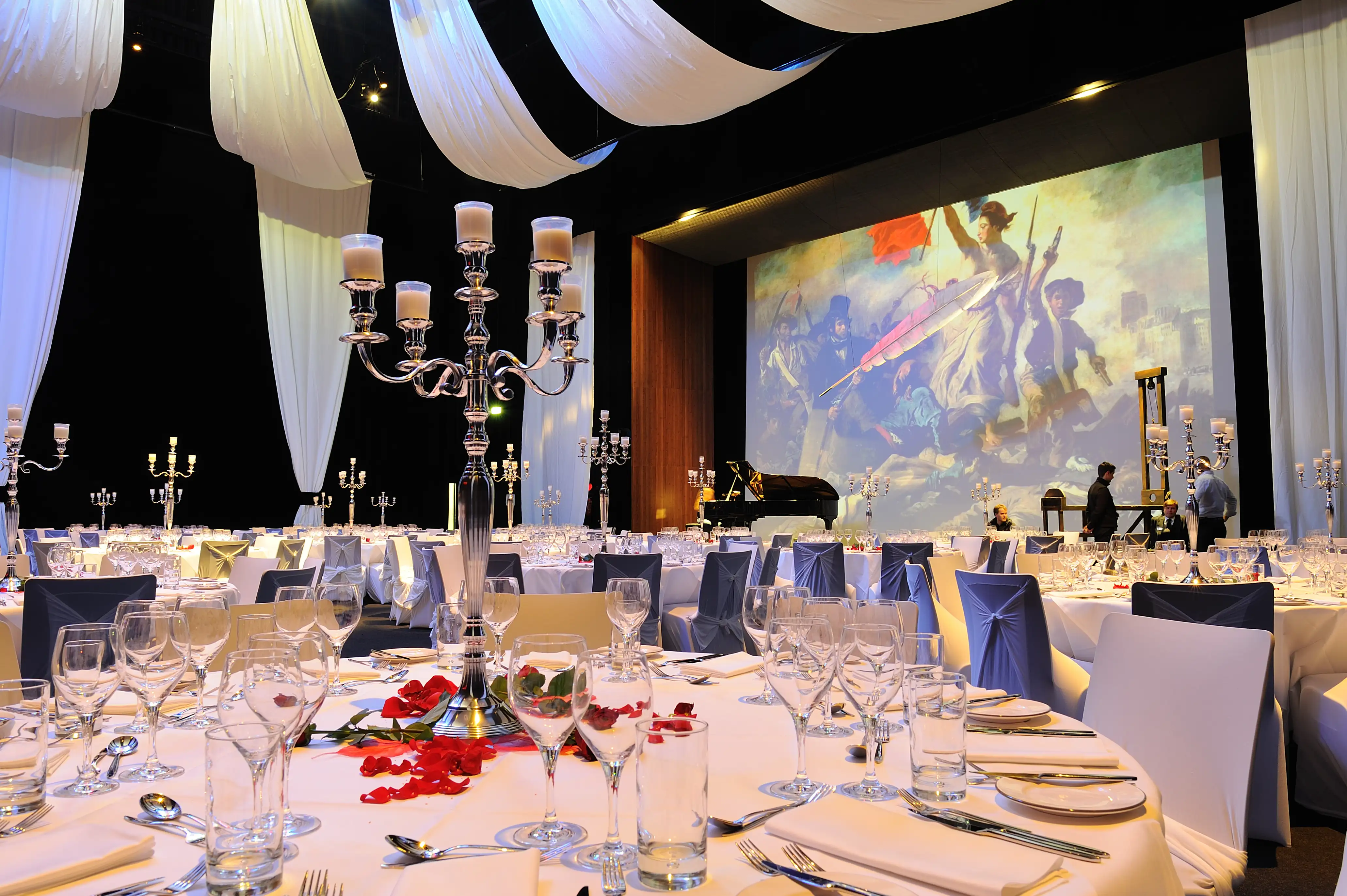 What we offer: hospitality © Heli Luger