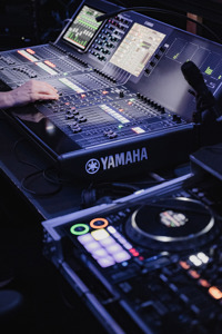 Technikpult im Einsatz, Festspielhaus Bregenz